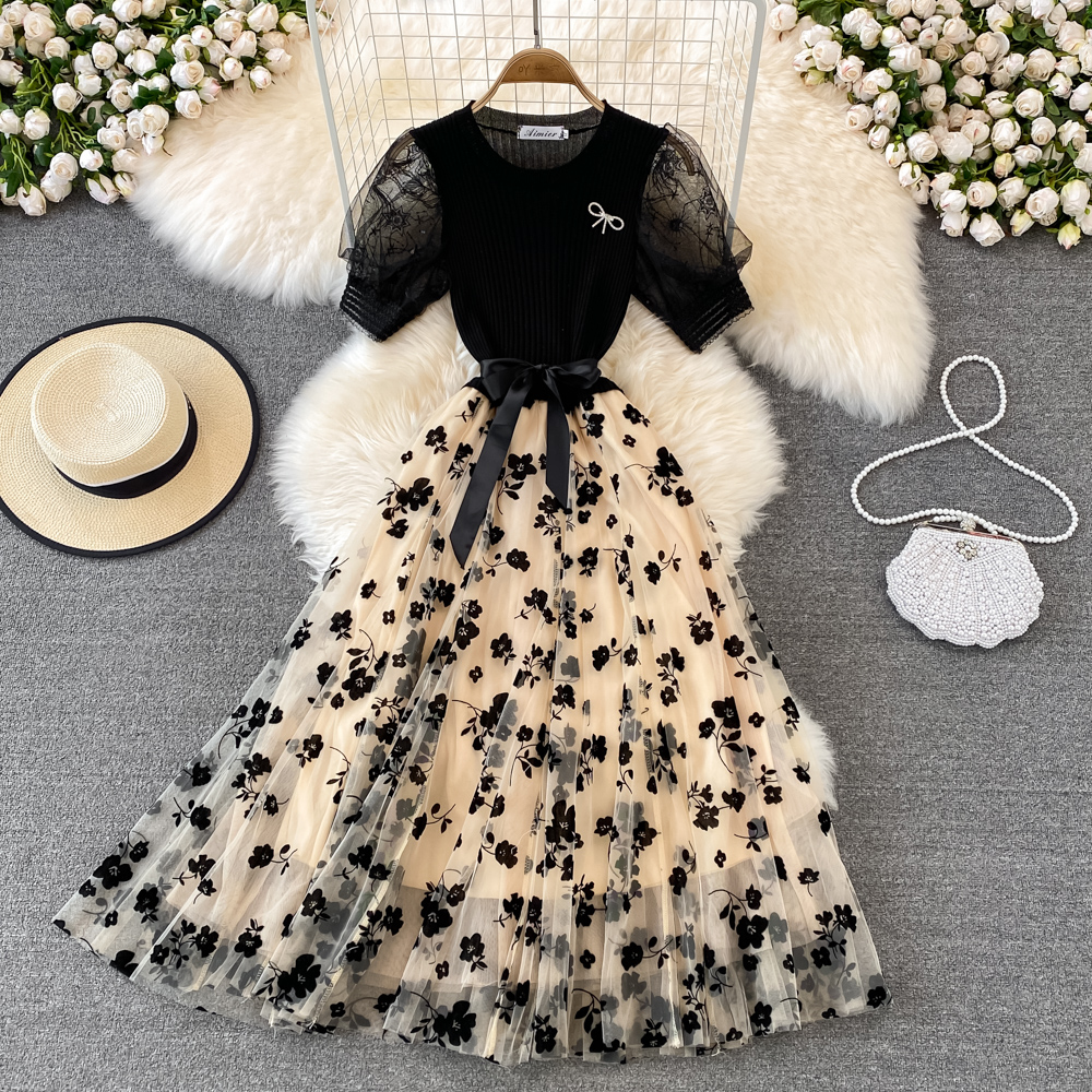 Ele Knitted Me Puffy Dr with B - Midi Skirt Floral ulasan dan harga