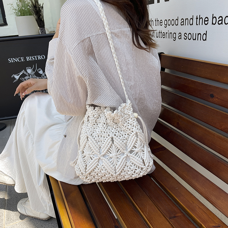 LEFTSIDE Weave Small Shoulder  - Crochet Bag Raffia ulasan dan harga