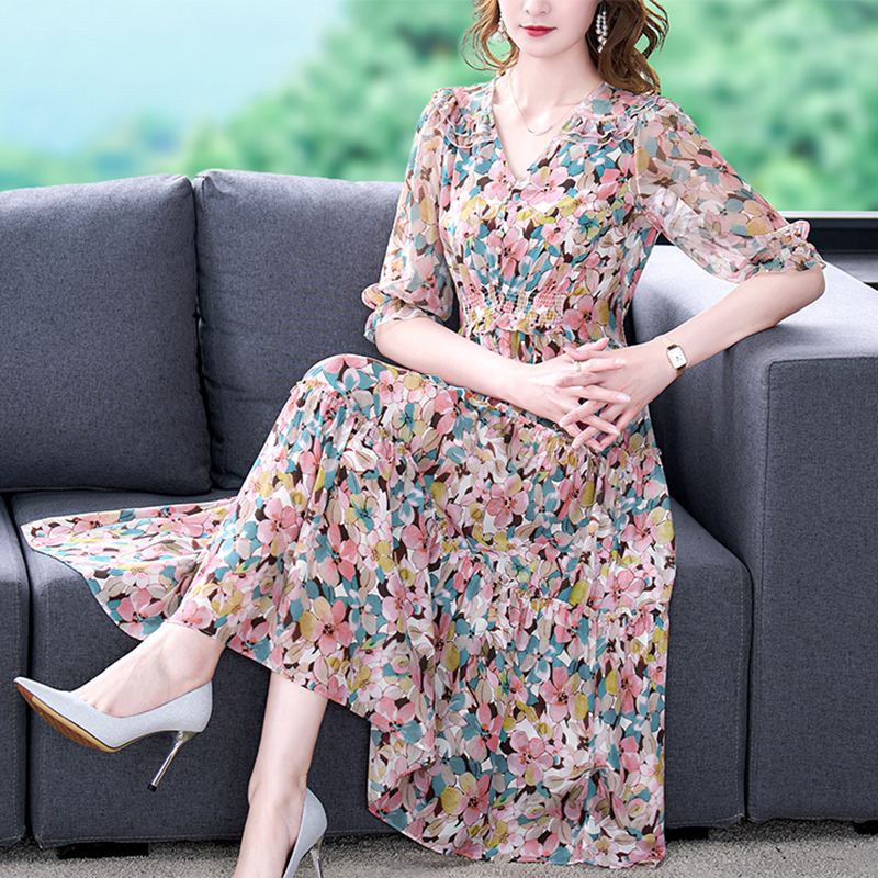 Summer Floral Natural Silk V-N - Midi Skirt Floral ulasan dan harga